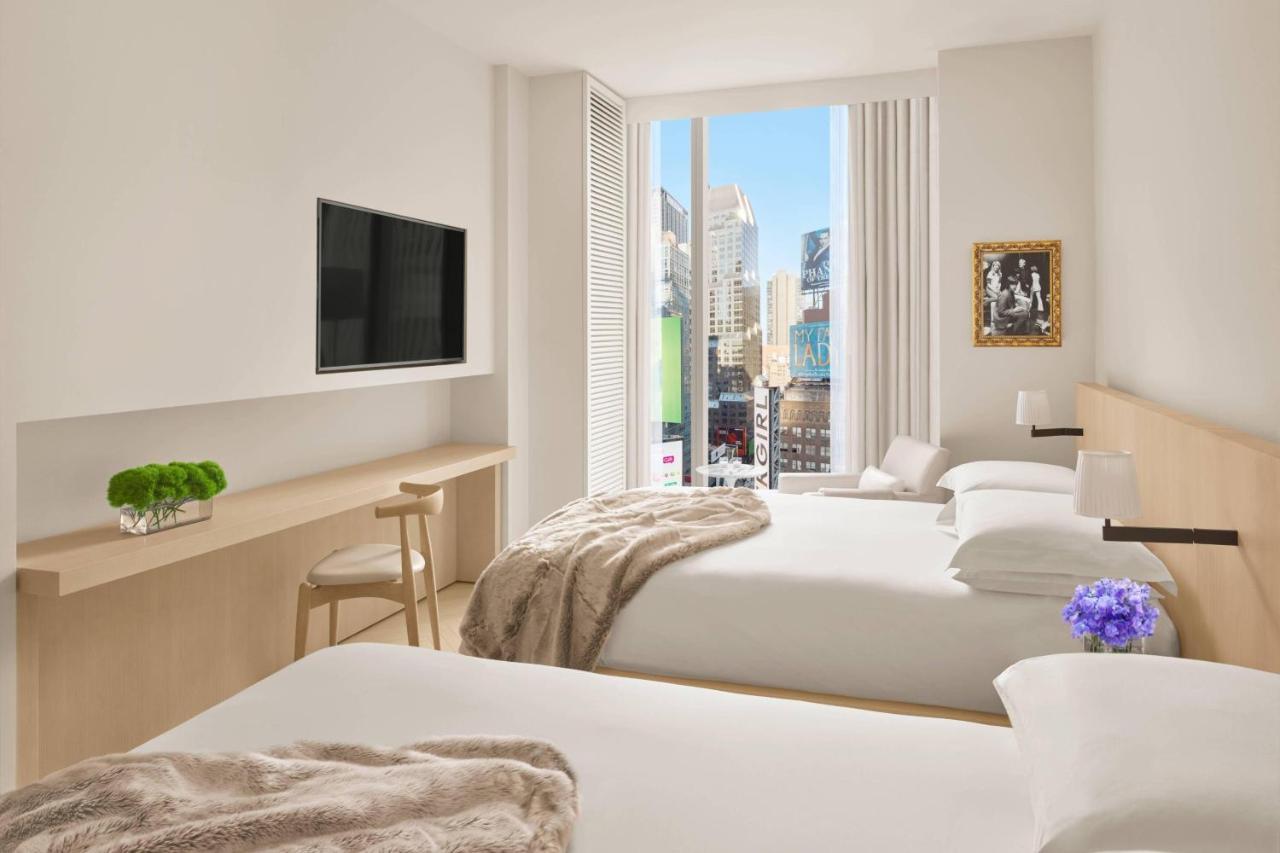 The Times Square Edition New York Luaran gambar A guest room